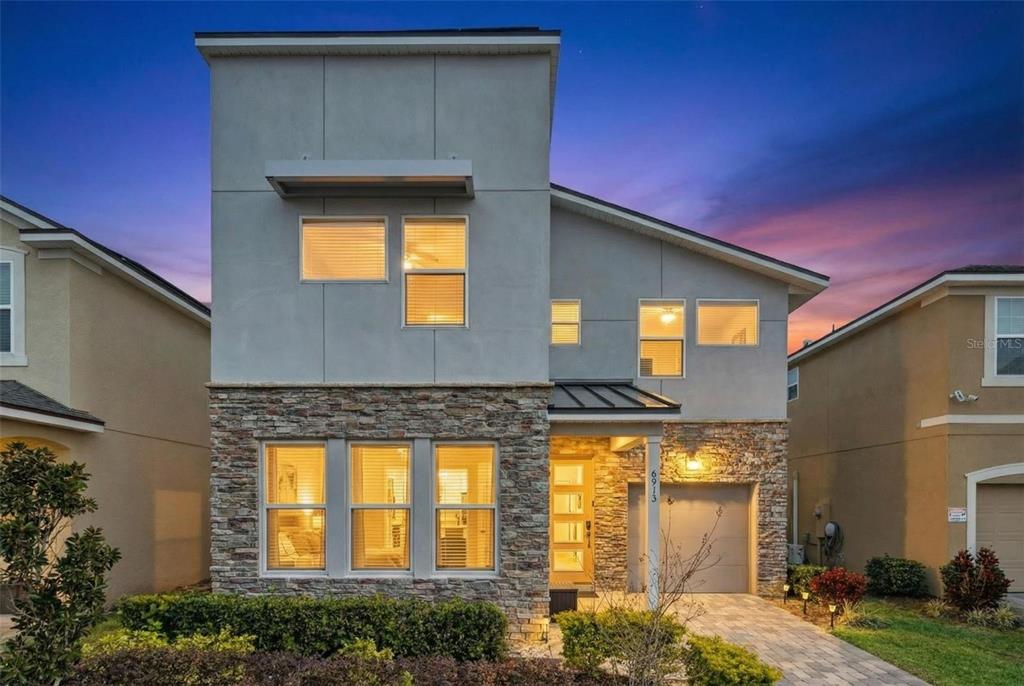 6 bedroom Detached house For Sale