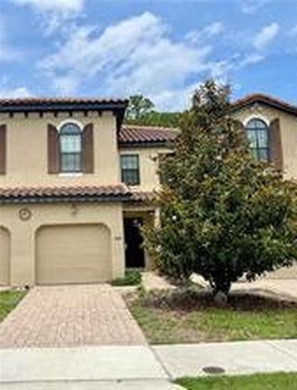 3 bedroom Town house For Sale