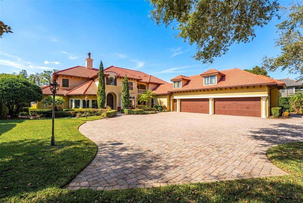 6 bedroom Detached house For Sale
