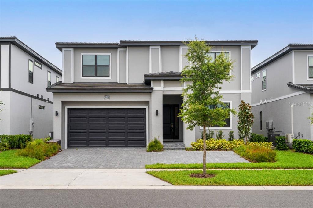 8 bedroom Detached house For Sale