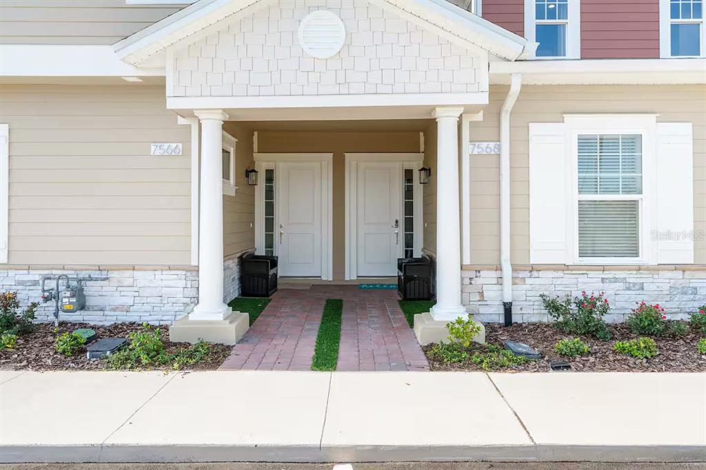 3 bedroom Town house For Sale