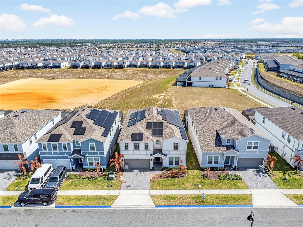 1 Detached house For Sale