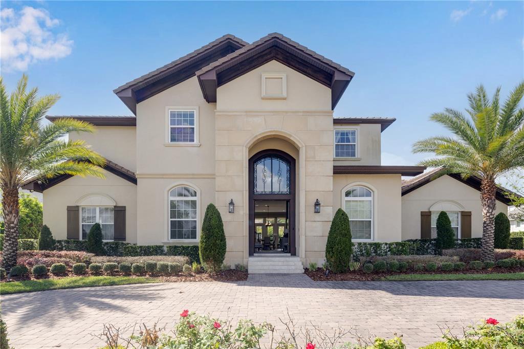 6 bedroom  For Sale