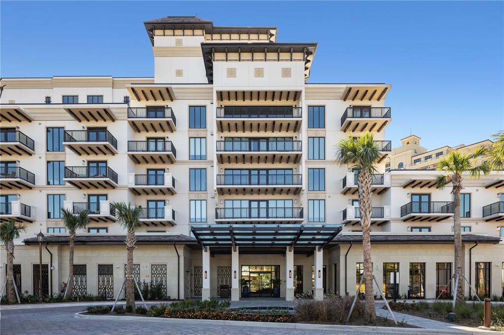 4 bedroom Apartment For Sale