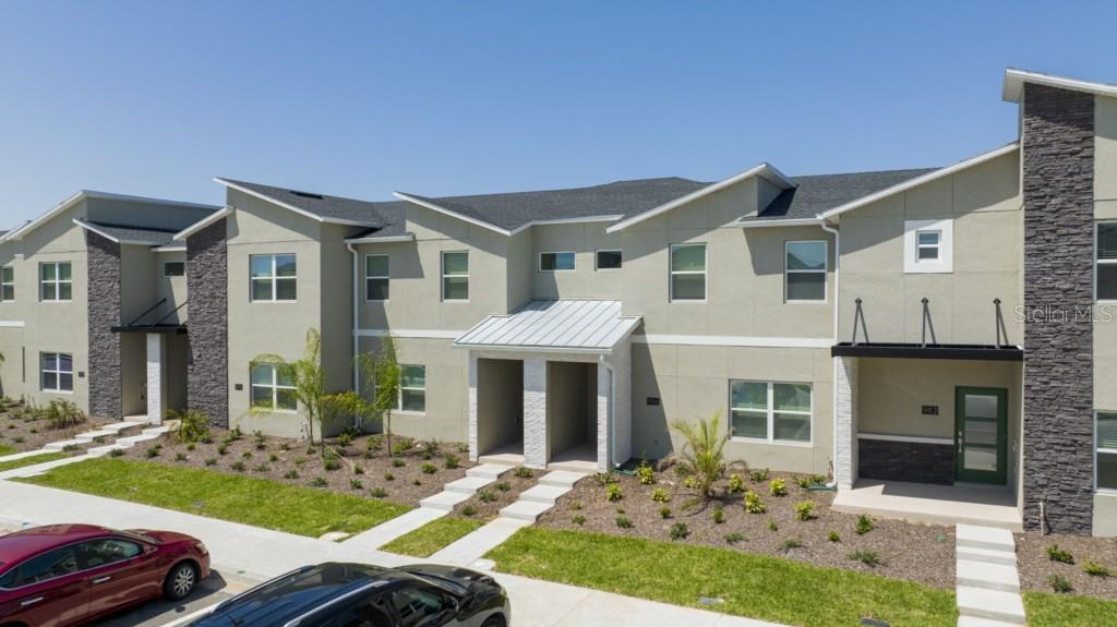 4 bedroom Town house For Sale