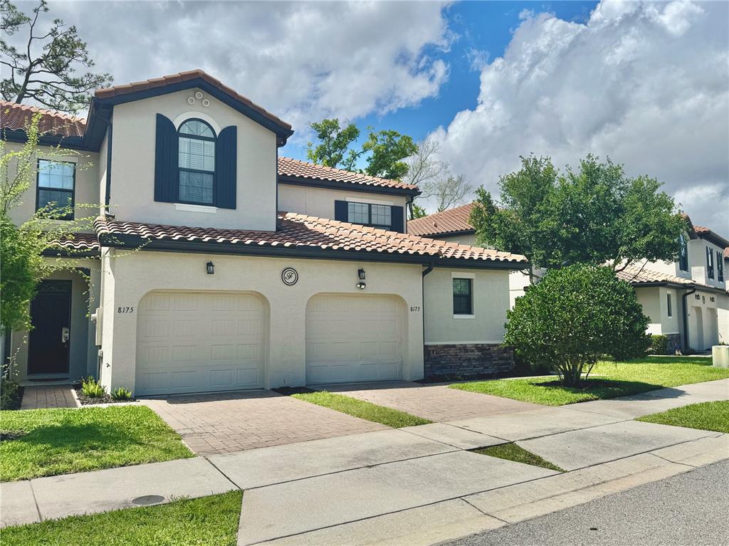 4 bedroom Town house For Sale