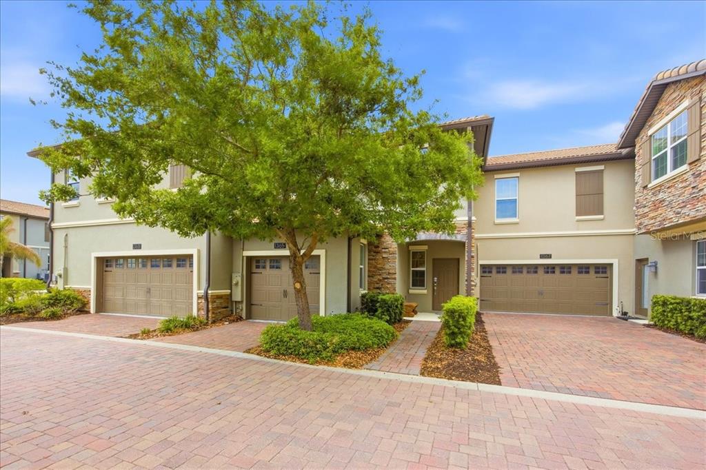 3 bedroom Town house For Sale
