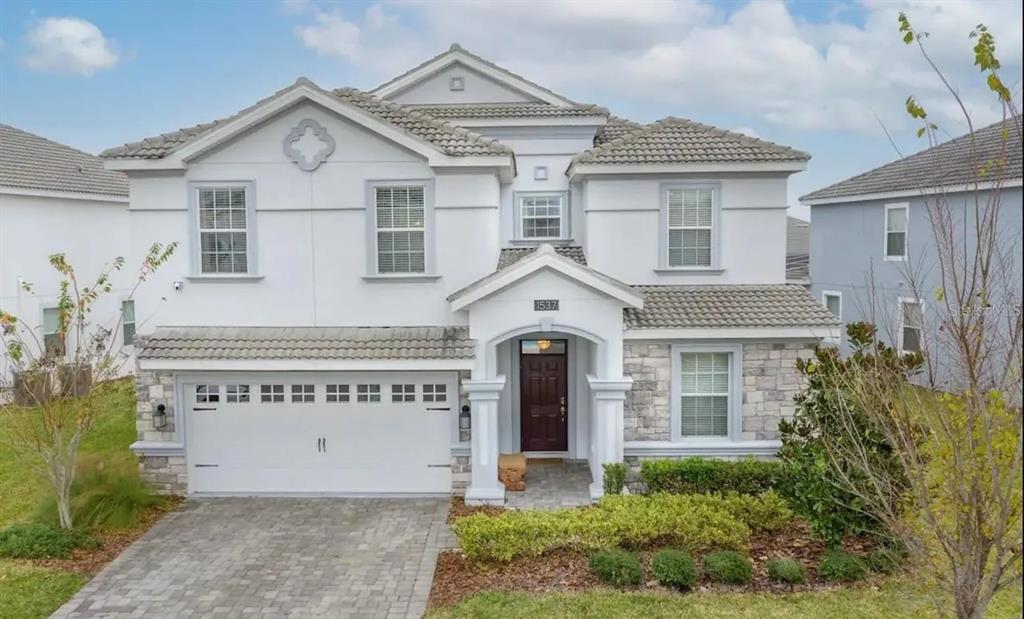9 bedroom Detached house For Sale