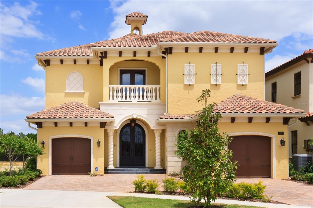 8 bedroom Detached house For Sale