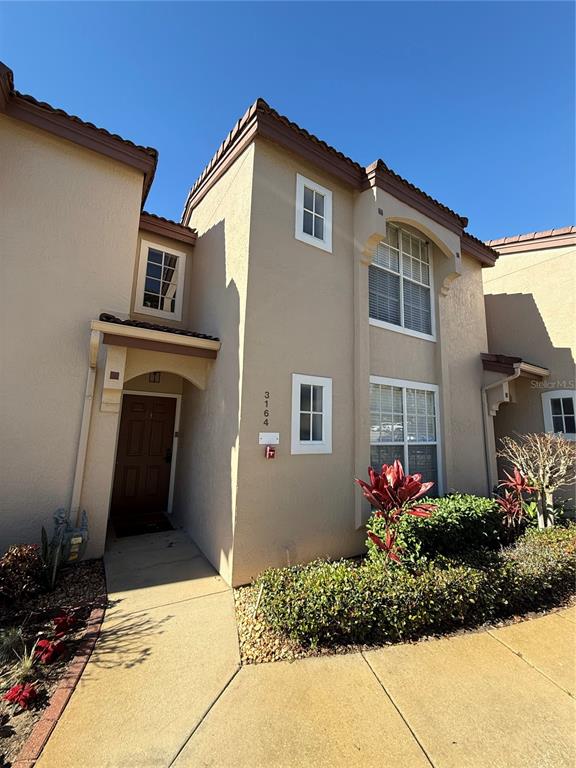 2 bedroom Town house For Sale