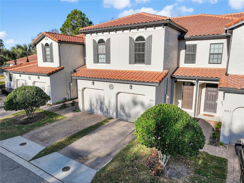 3 bedroom Town house For Sale