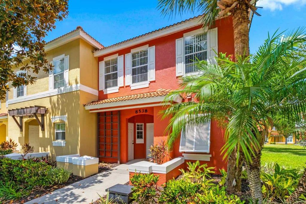 3 bedroom Town house For Sale
