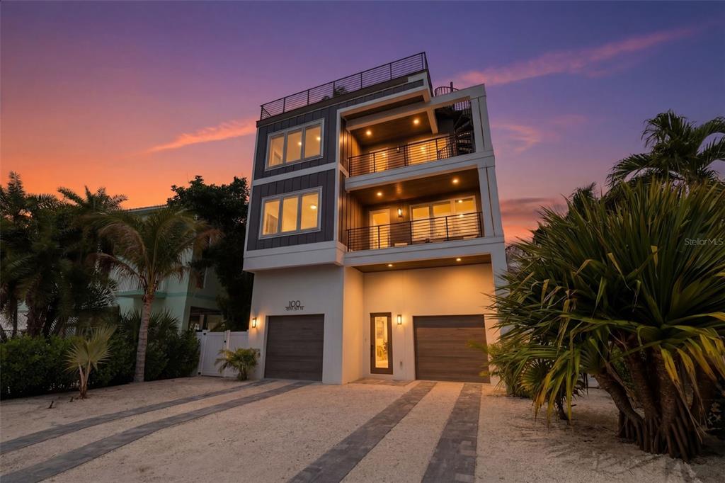 7 bedroom Detached house For Sale