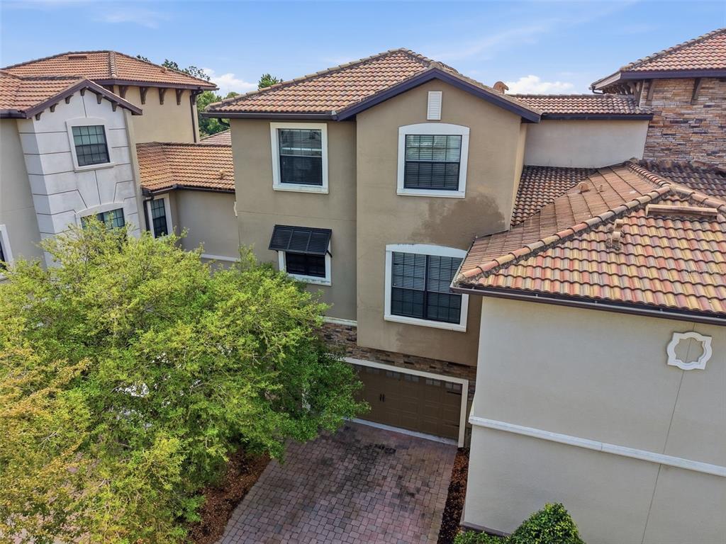 4 bedroom Town house For Sale
