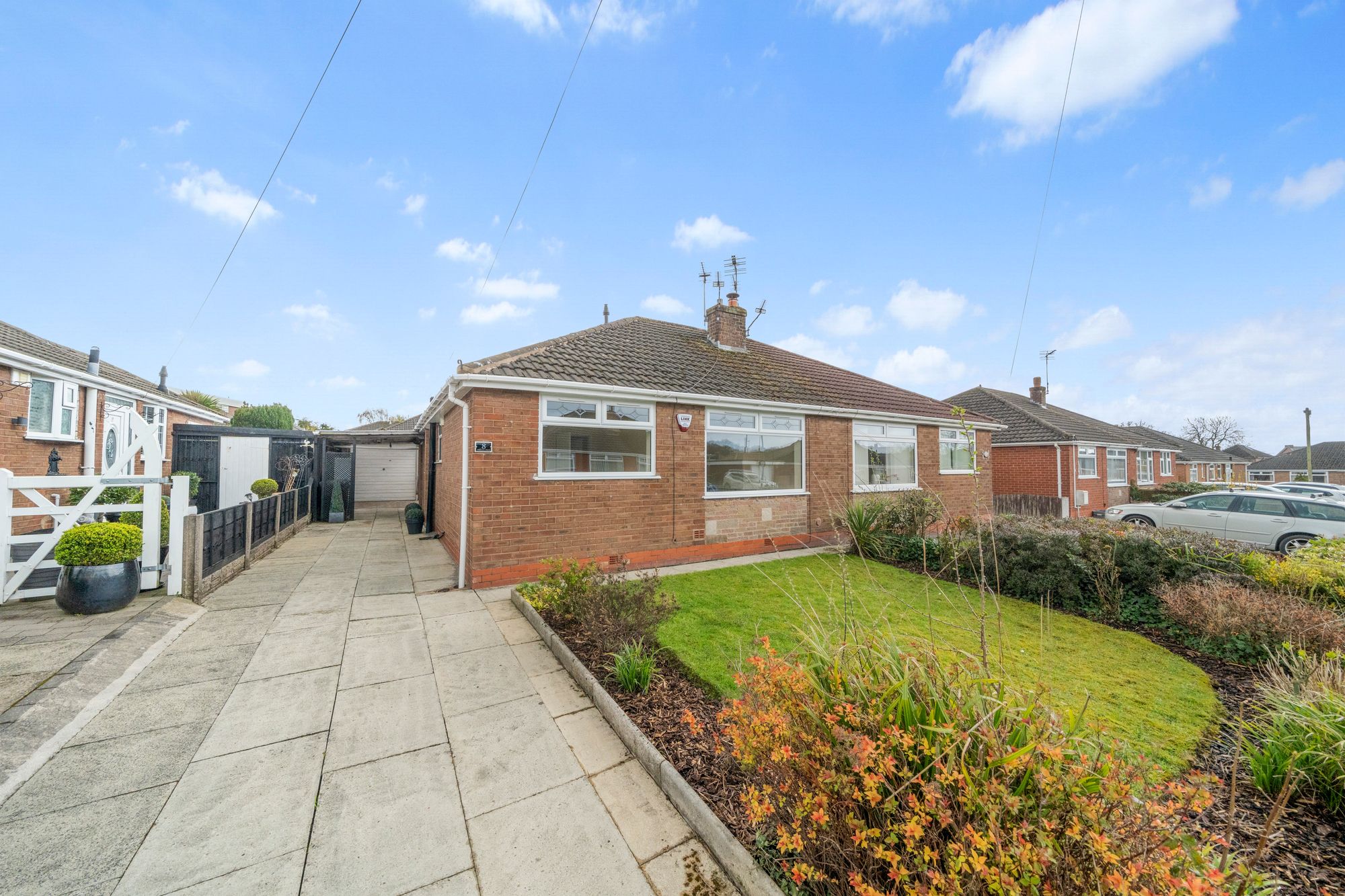 2 bedroom Detached bungalow Under Offer