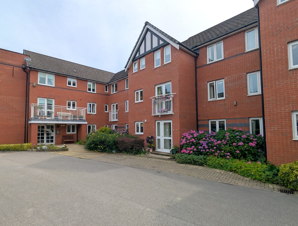 1 bedroom Flat For Sale