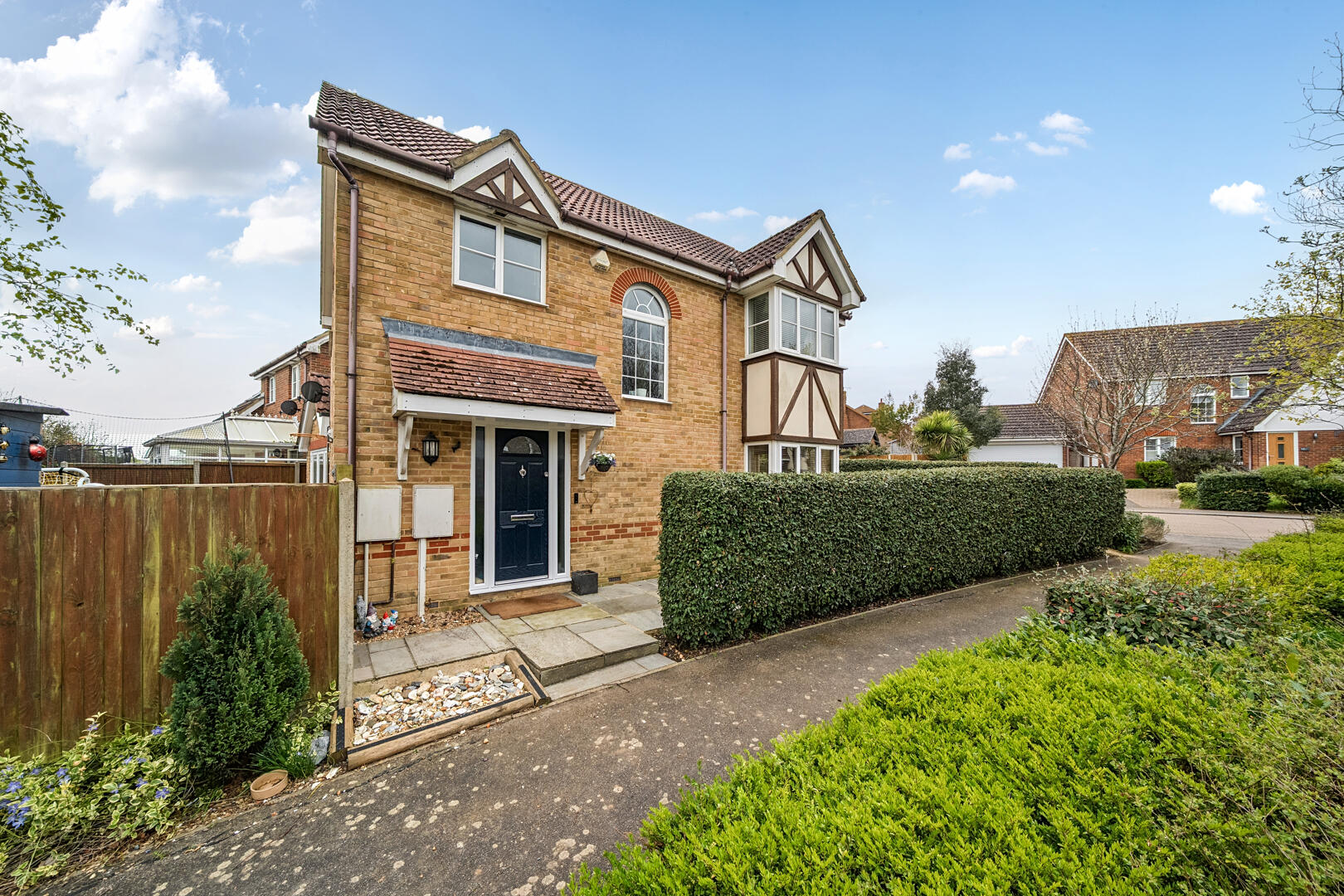 3 bedroom Detached house For Sale
