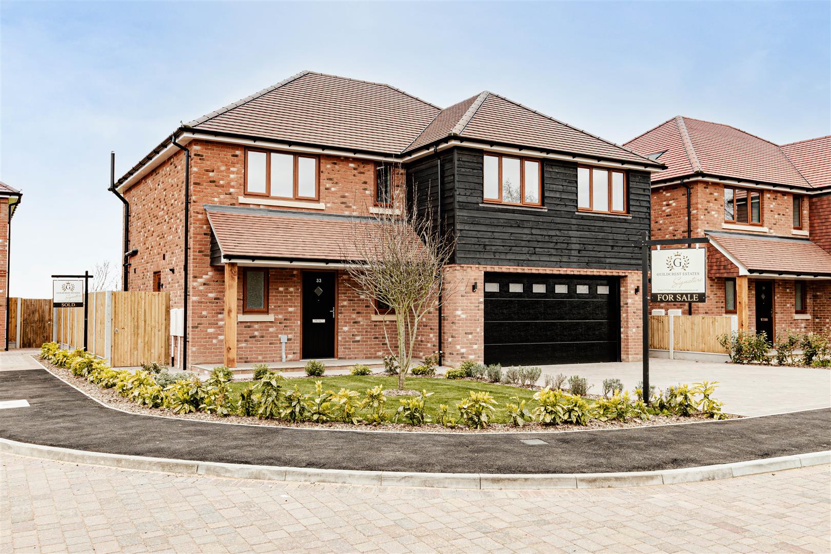 4 bedroom Detached house Under Offer
