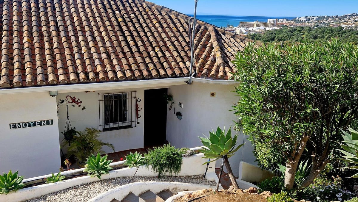 3 bedroom Villa For Sale