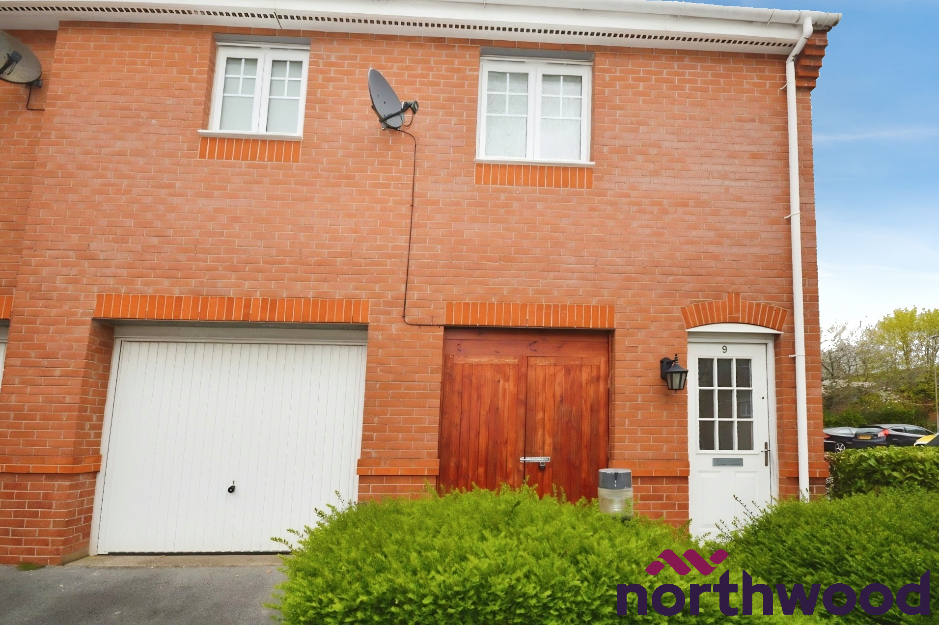 1 bedroom Flat To Let