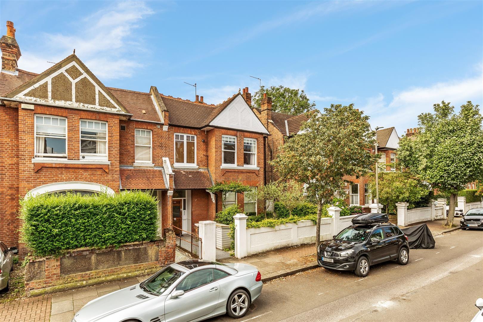 1 bedroom Flat For Sale