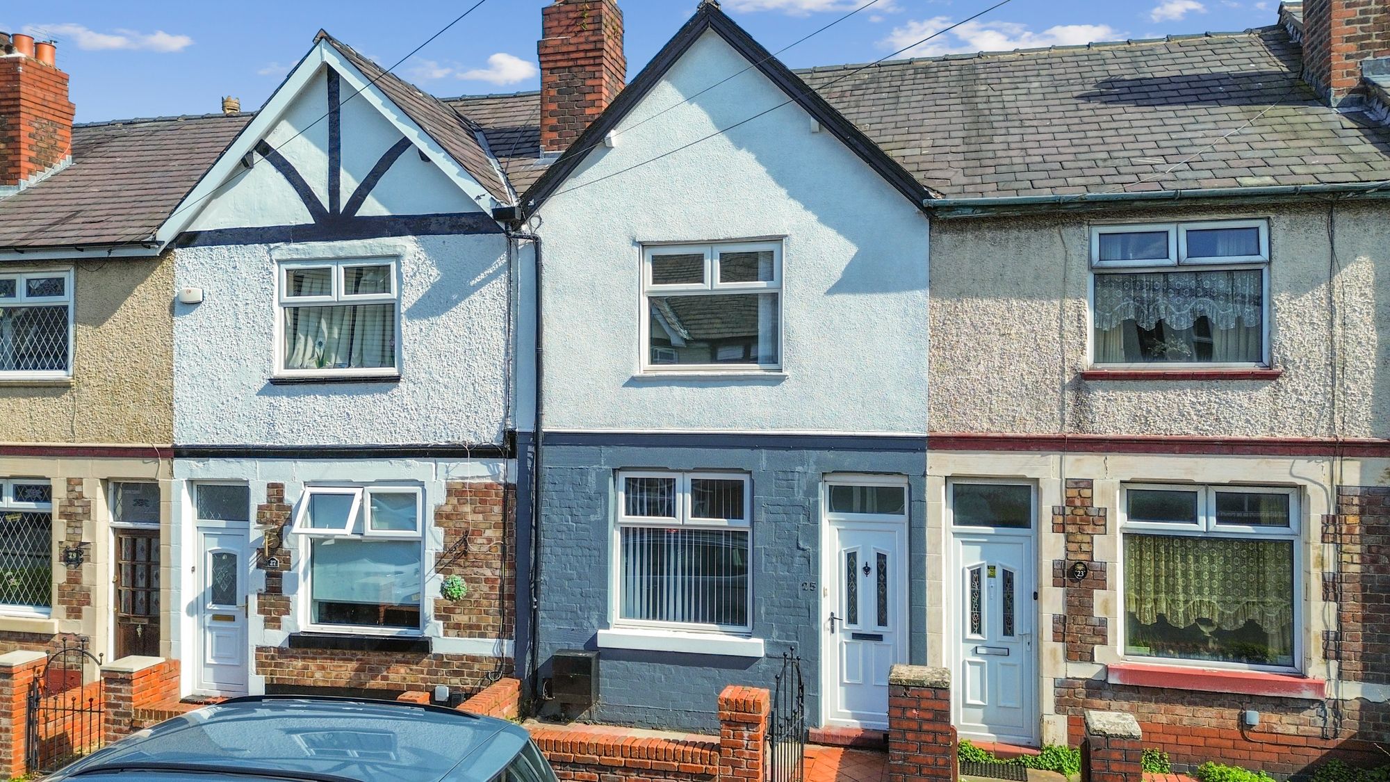 2 bedroom Terraced House Under Offer