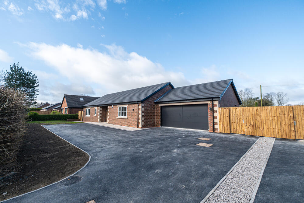  Bungalow For Sale