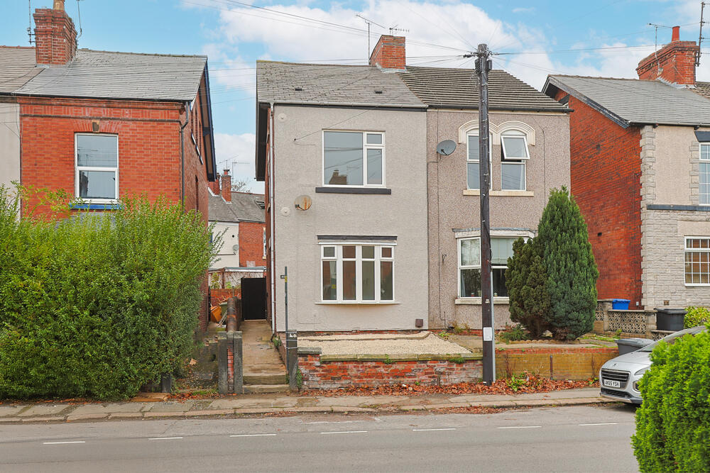  Semi-detached house Let