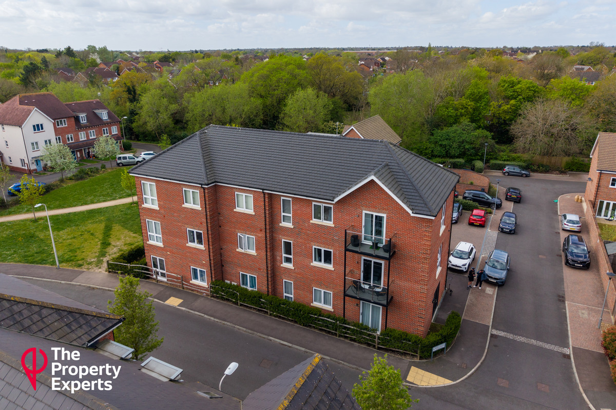 2 bedroom Apartment For Sale