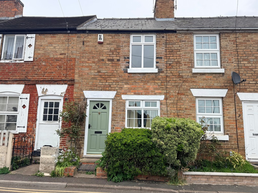 1 bedroom Cottage For Sale