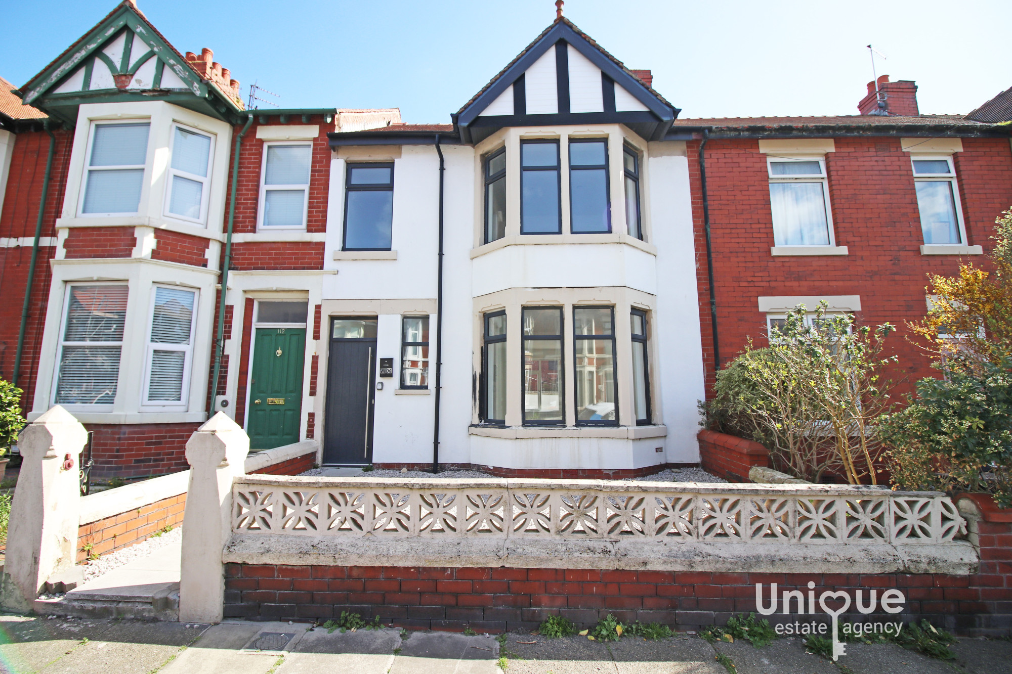 3 bedroom Terraced House Under Offer