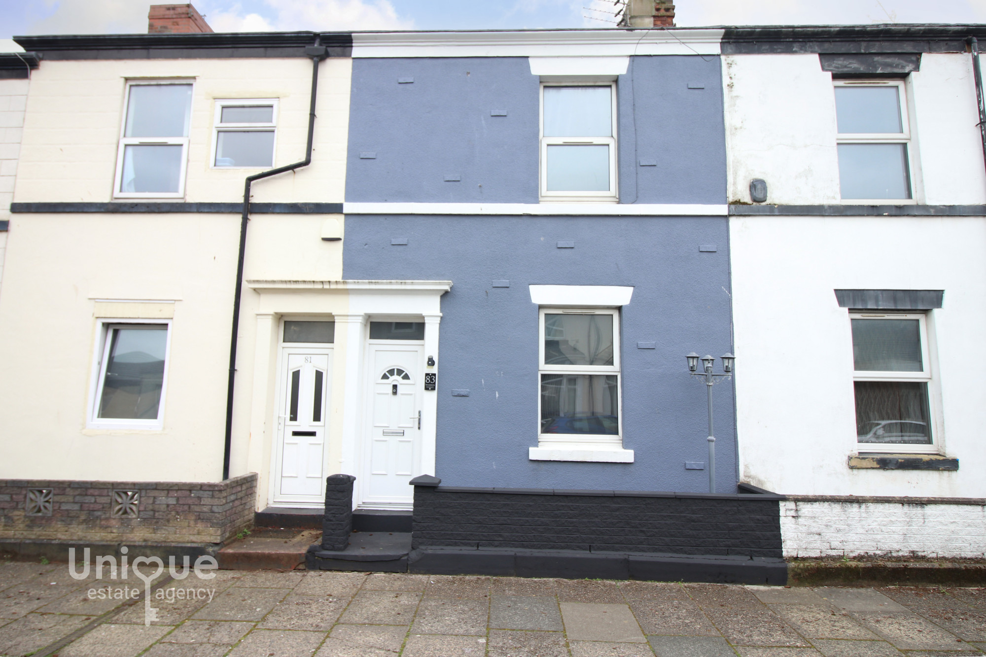 2 bedroom Terraced House Under Offer