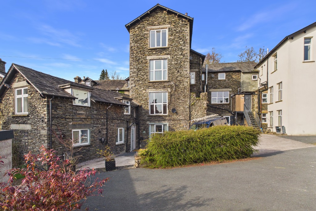1 bedroom  For Sale