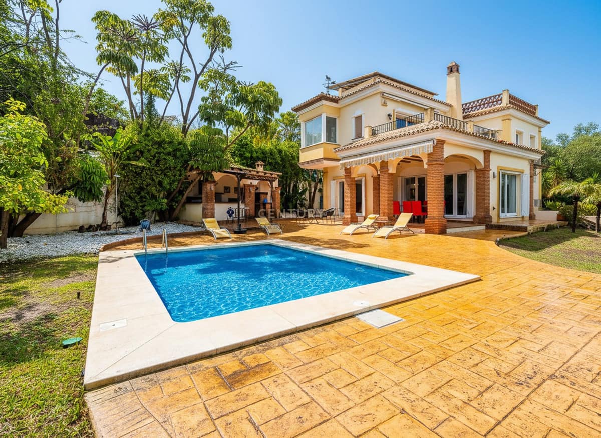3 bedroom Villa For Sale