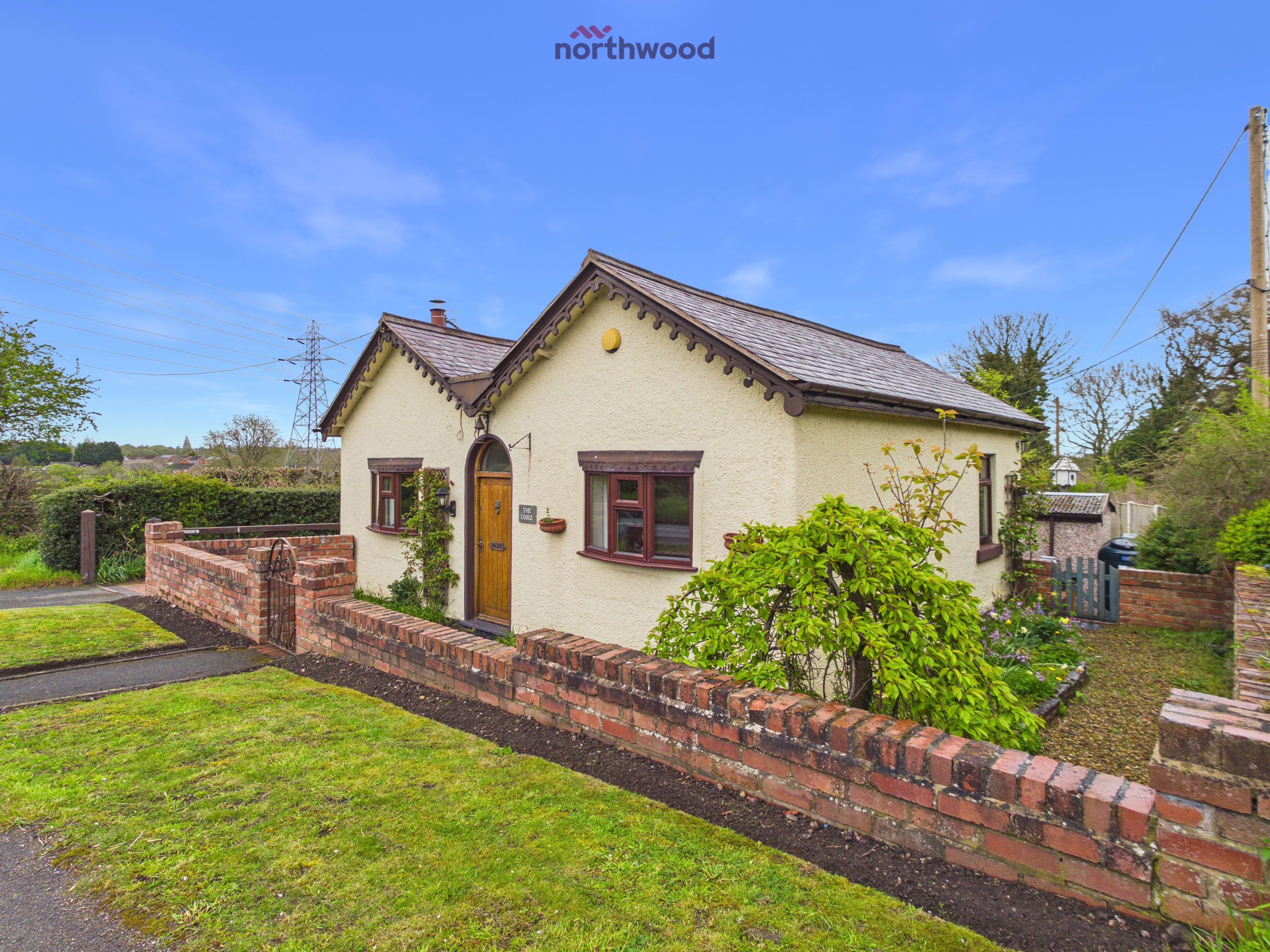 2 bedroom Detached bungalow Under Offer