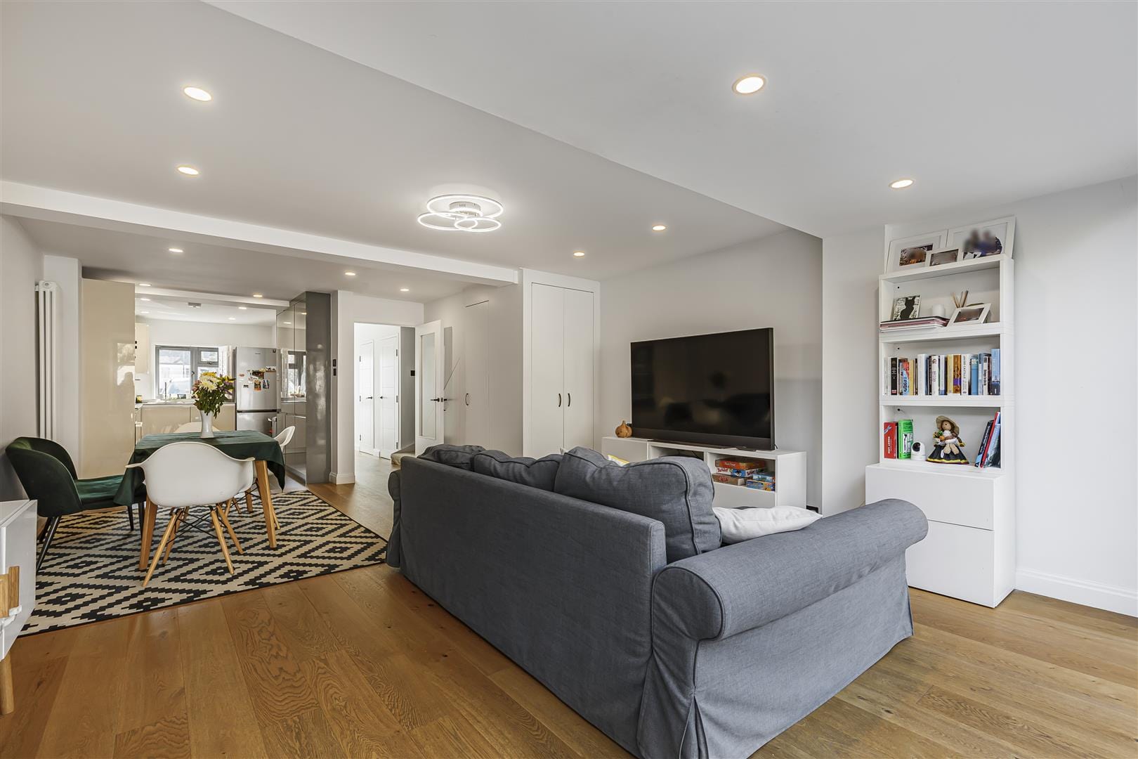 5 bedroom Terraced House Under Offer