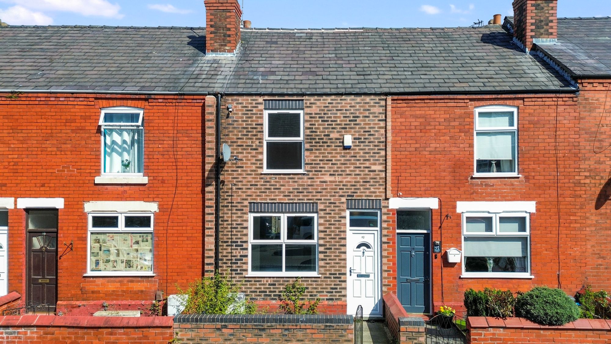 2 bedroom Terraced House Under Offer