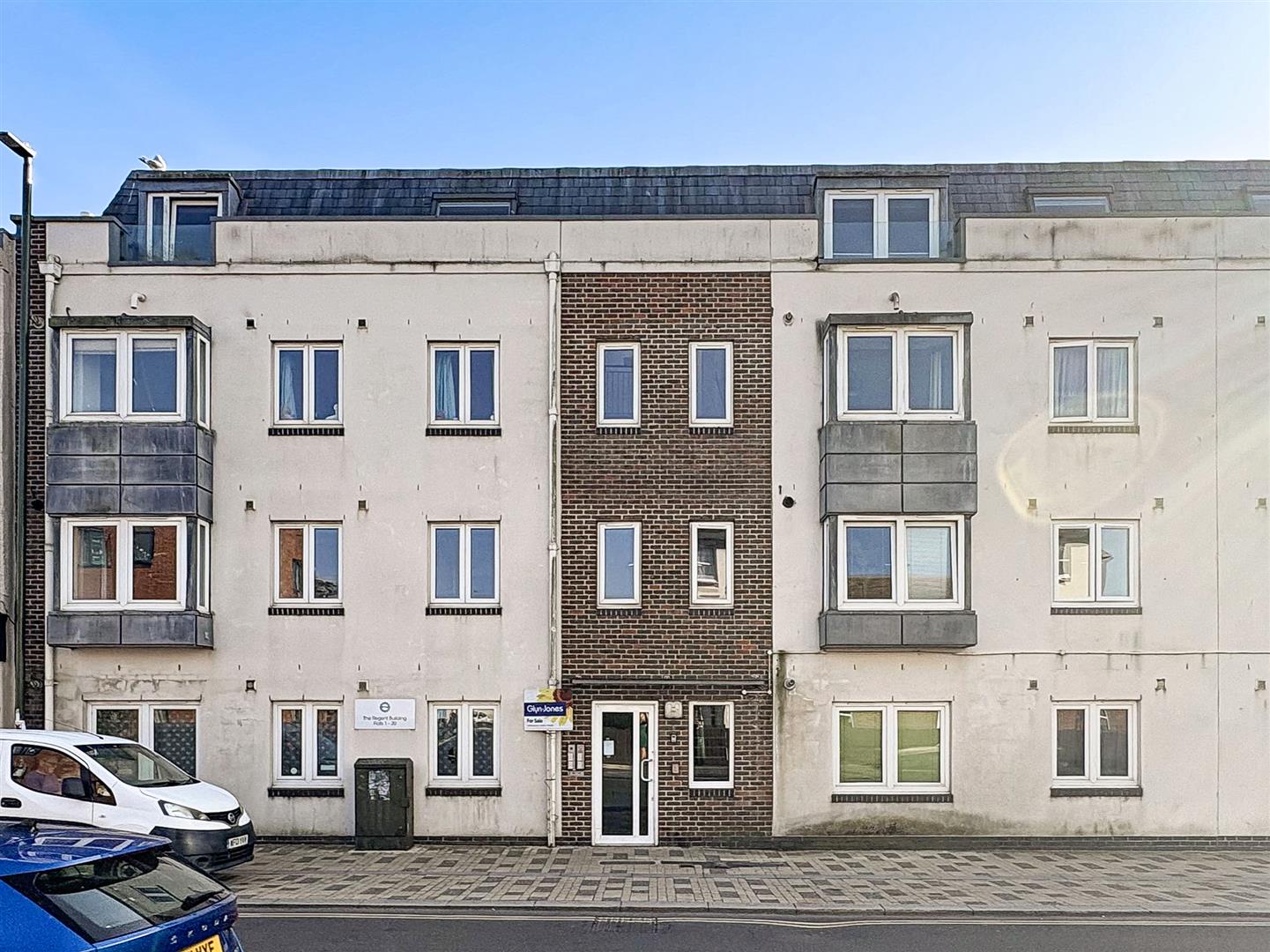 2 bedroom Apartment For Sale