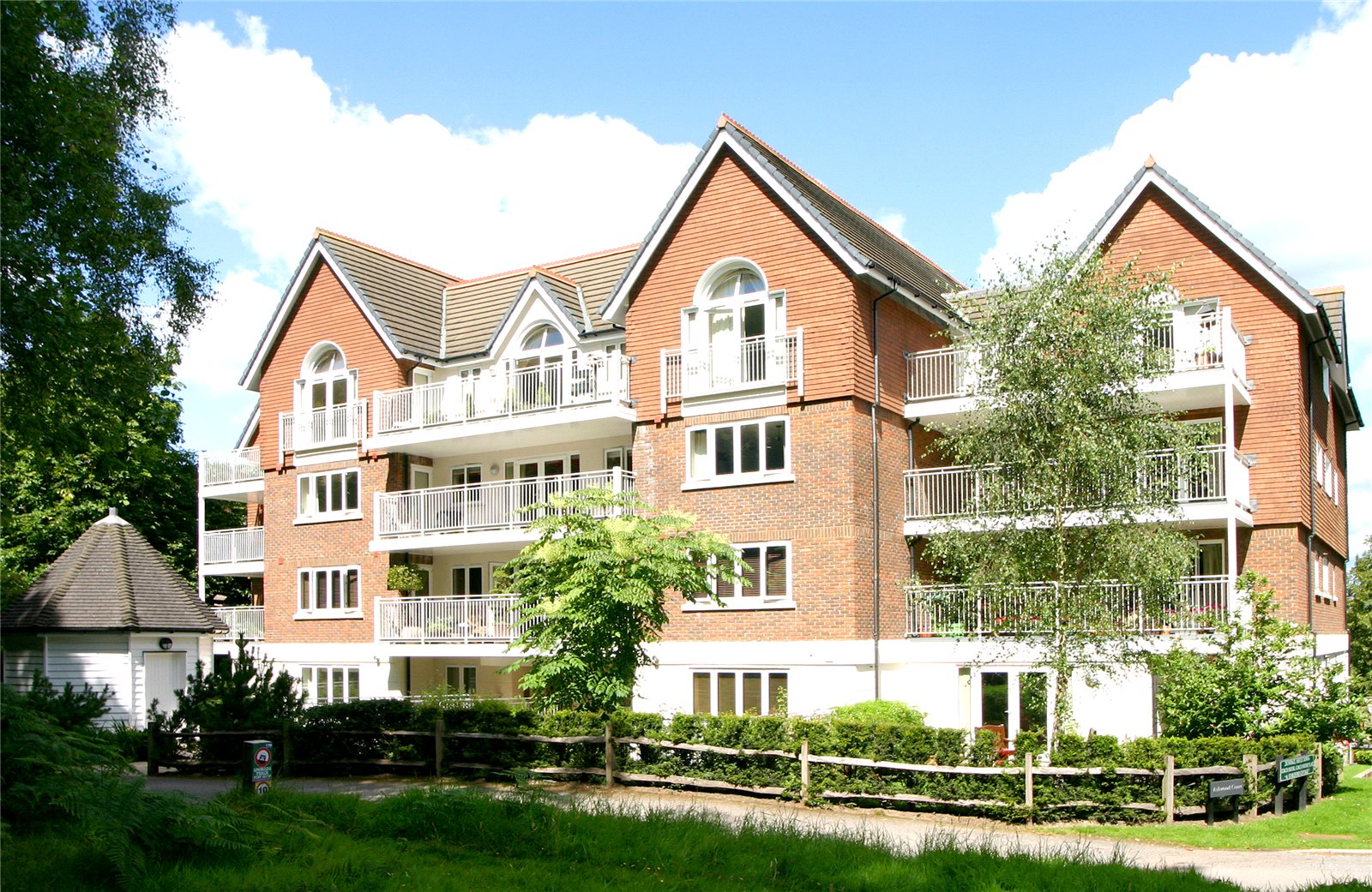 2 bedroom Penthouse For Sale