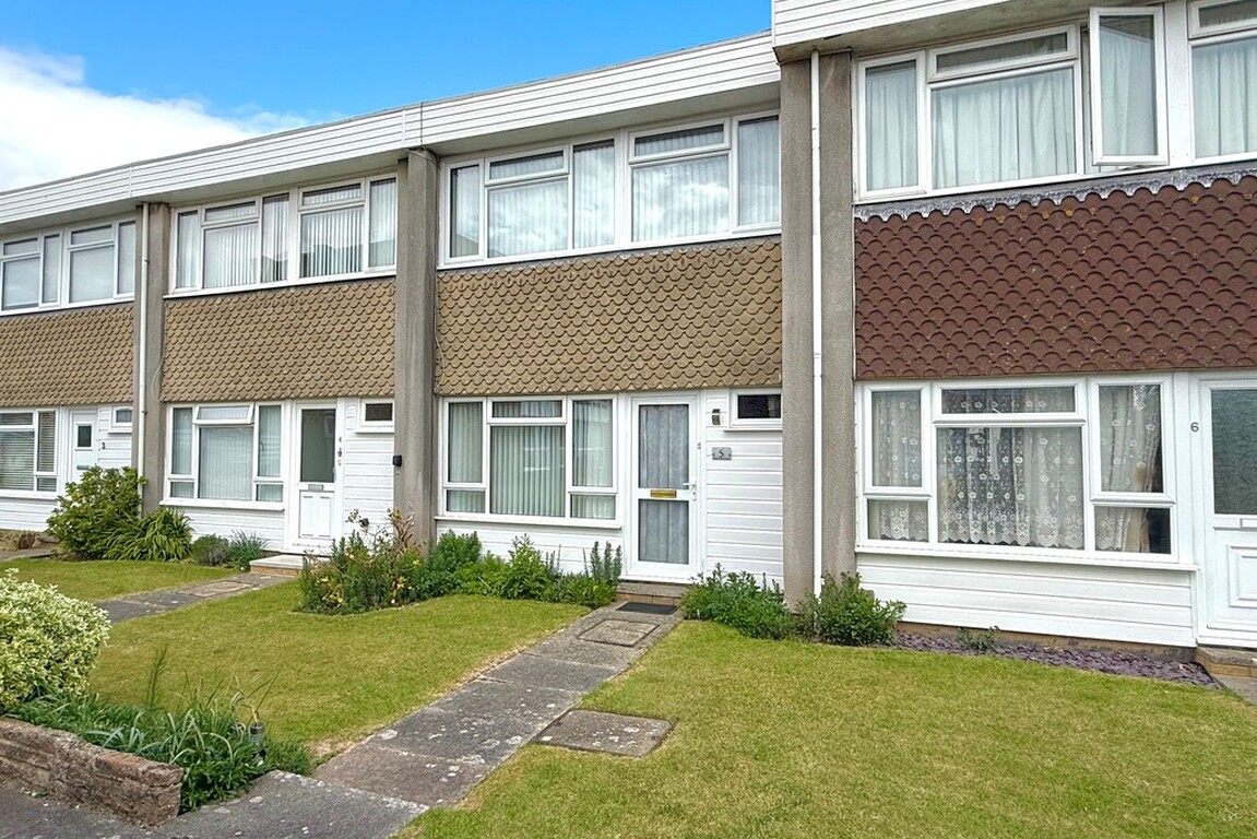 2 bedroom House (unspecified) For Sale