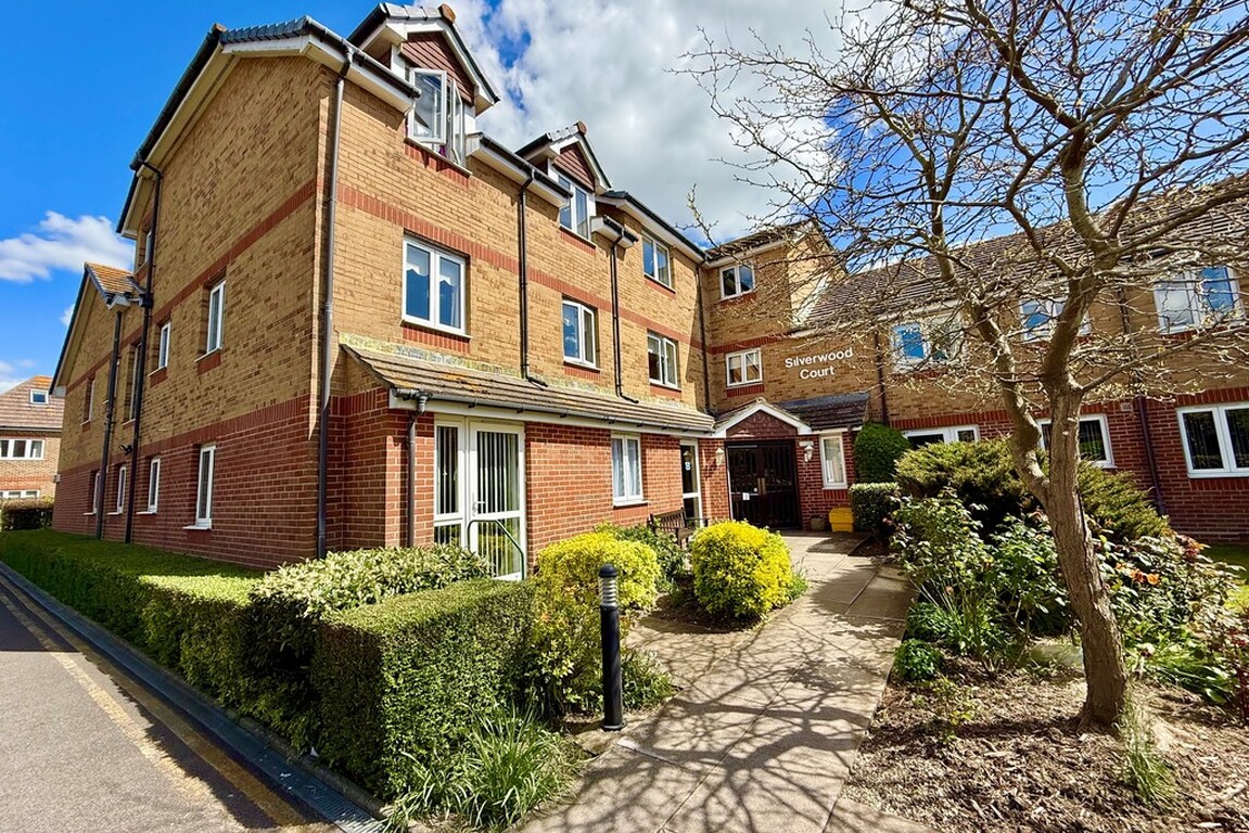 1 bedroom Flat For Sale