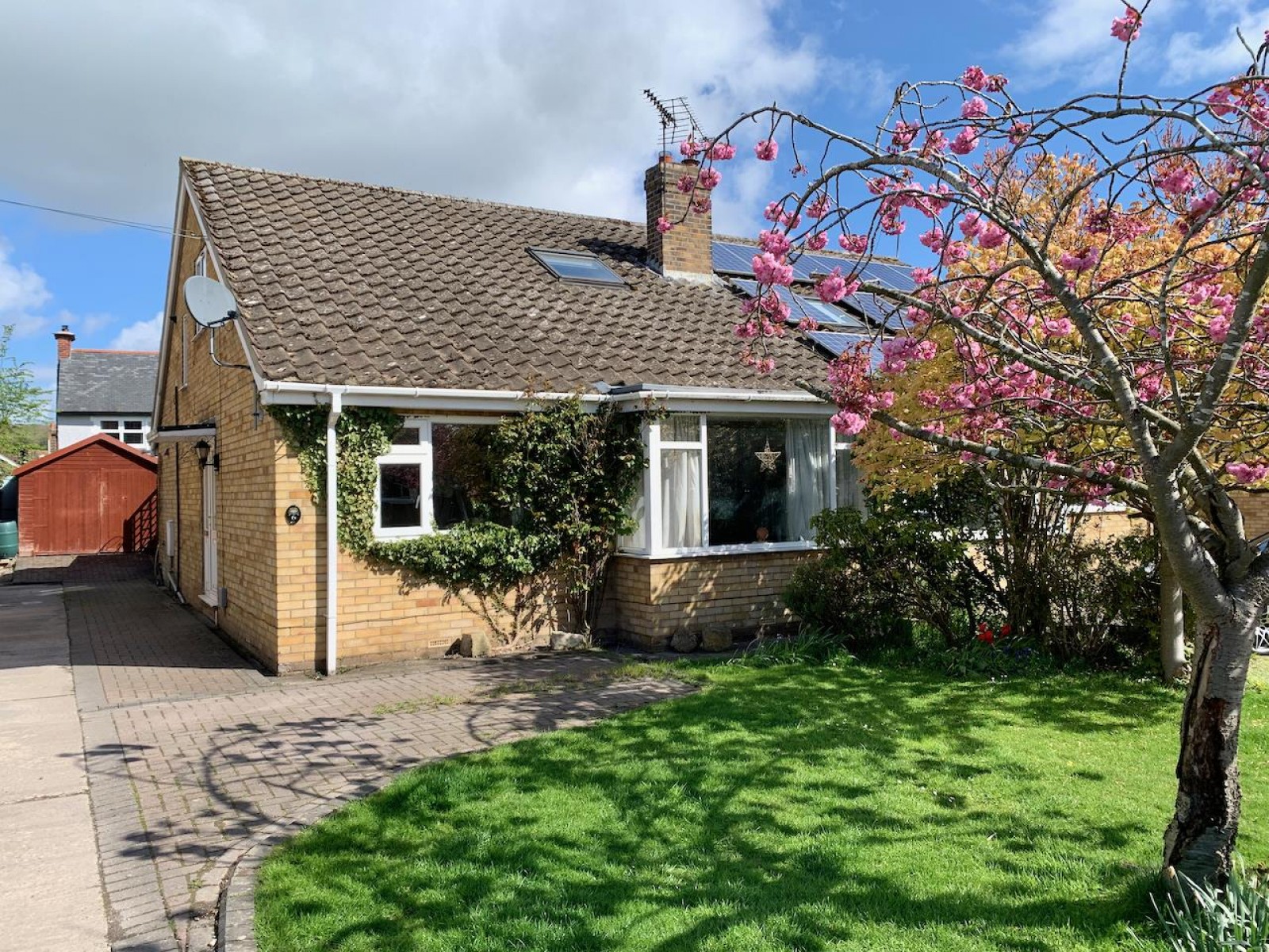 3 bedroom Detached bungalow Sold