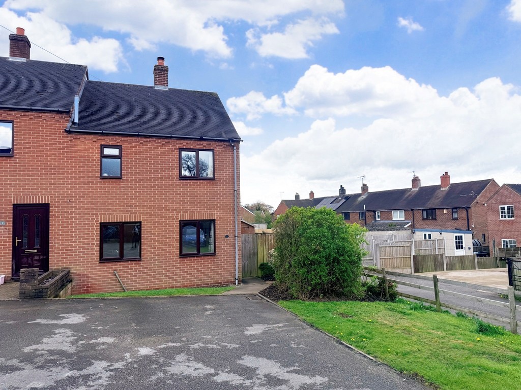 2 bedroom Property For Sale
