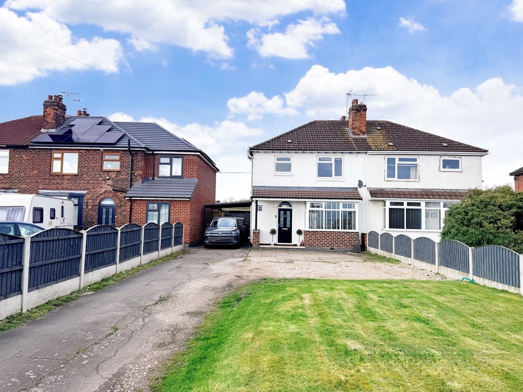 3 bedroom Semi-detached house For Sale