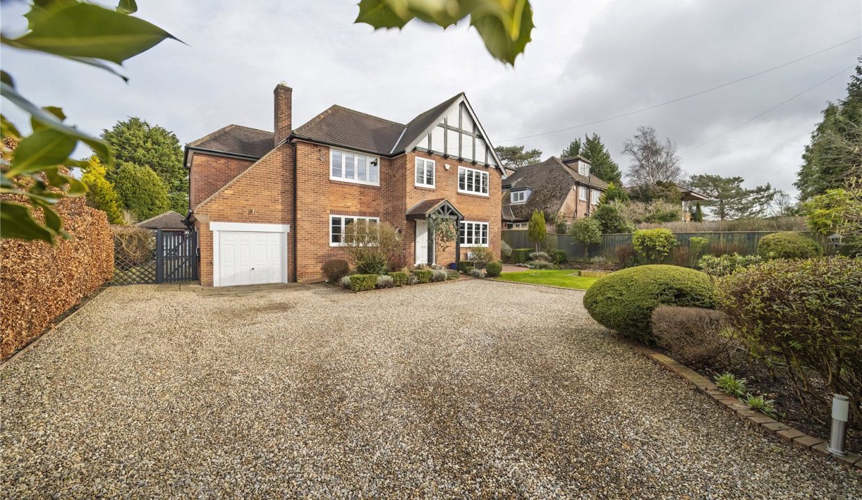 3 bedroom Property For Sale