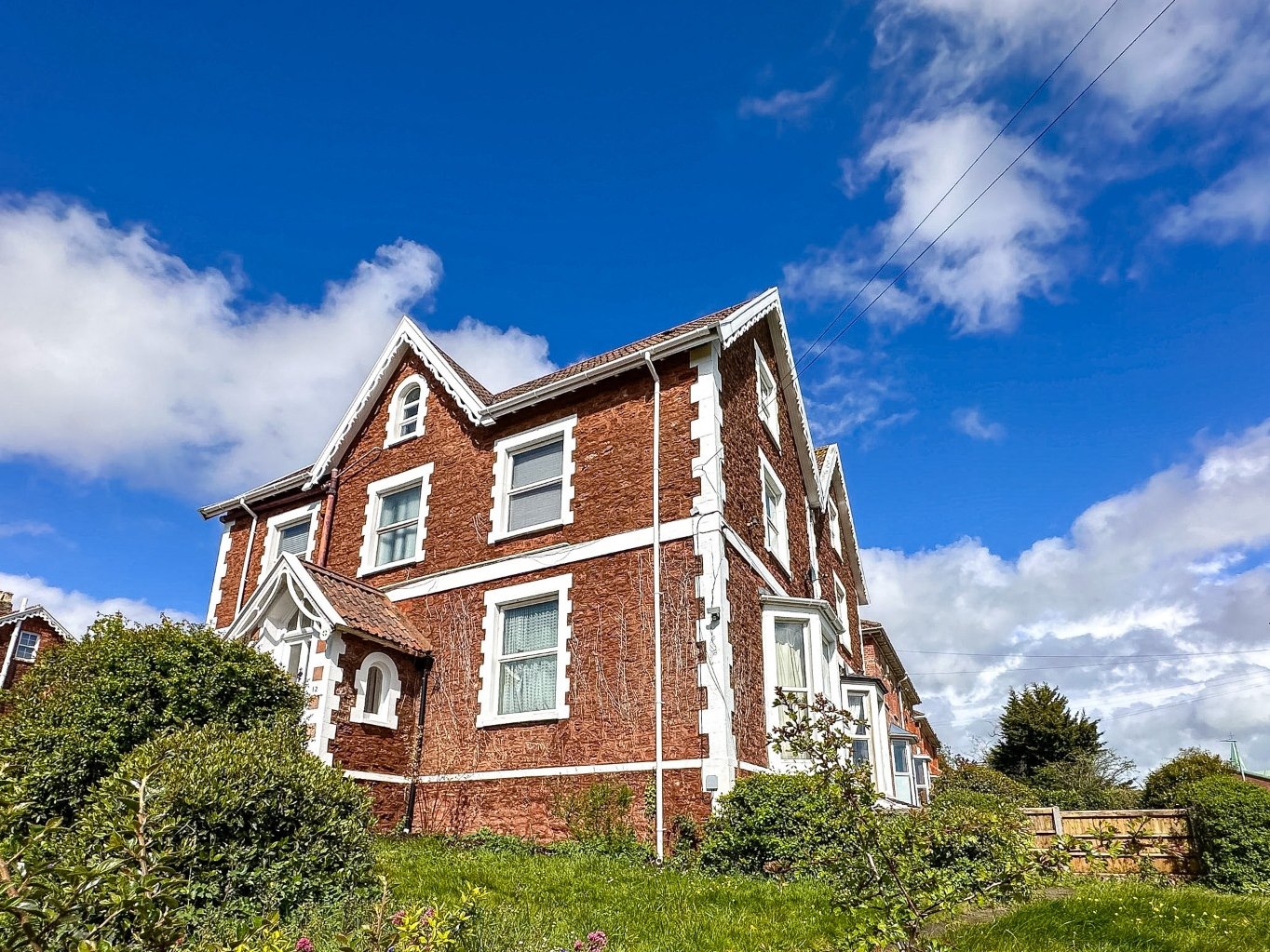 2 bedroom Apartment Let