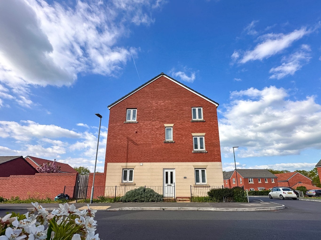 1 bedroom House (unspecified) To Let