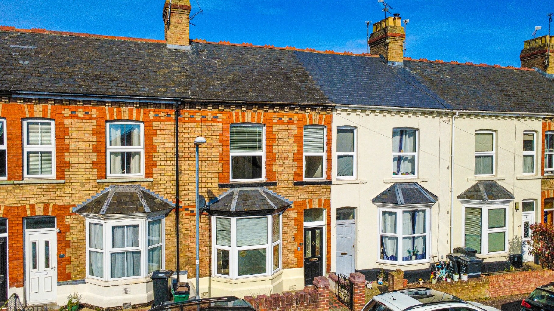 3 bedroom House (unspecified) Under Offer