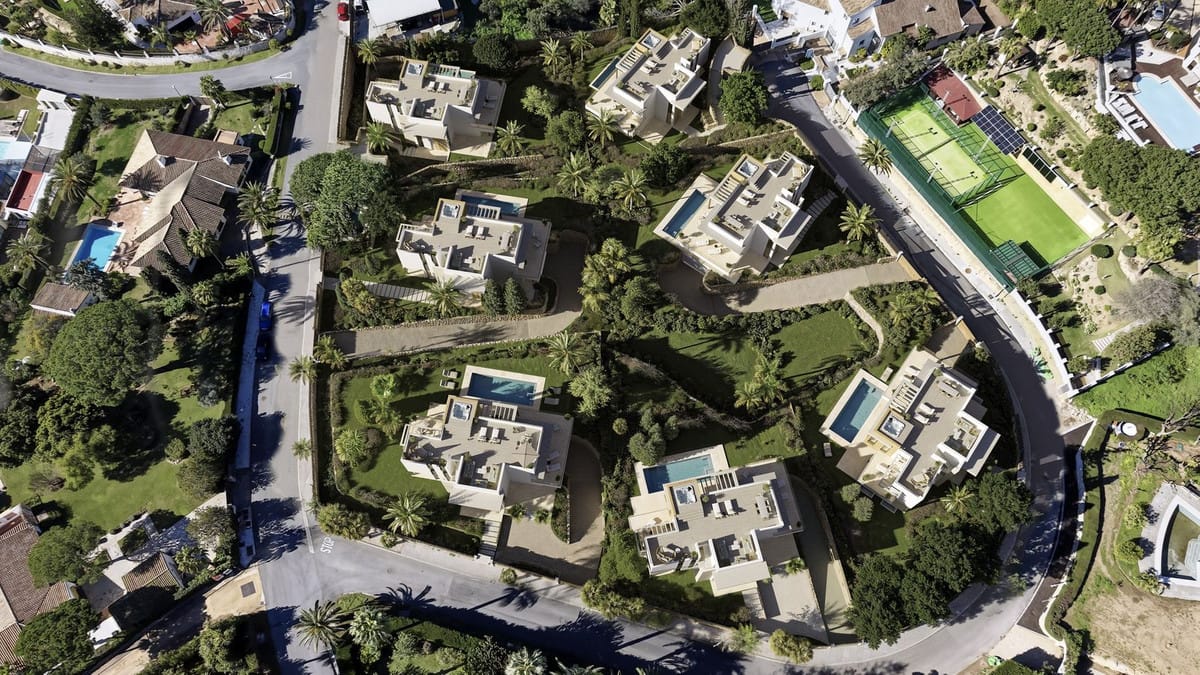 5 bedroom Villa For Sale