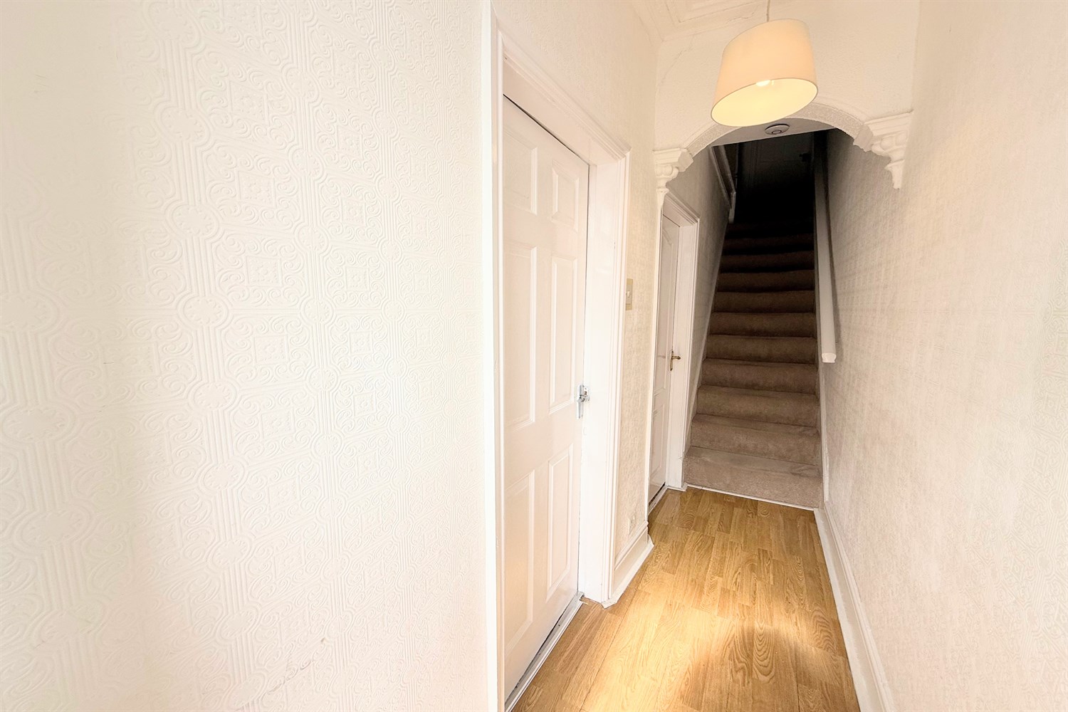 2 bedroom Terraced House Under Offer